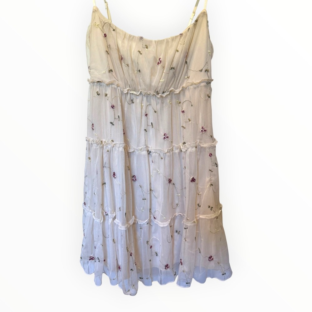 Romantic cottage core embroidered tiered dress - Picture 2 of 6